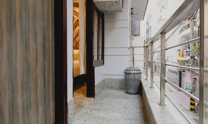 Chhatarpur Apartamento | Spacious 3-bedroom apartment in vibrant New Delhi with WiFi, AC