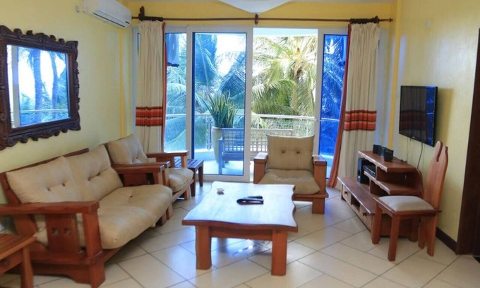 Bamburi Apartamento | Spacious 3-bedroom apartment with fitness room, WiFi in gorgeous Mombasa