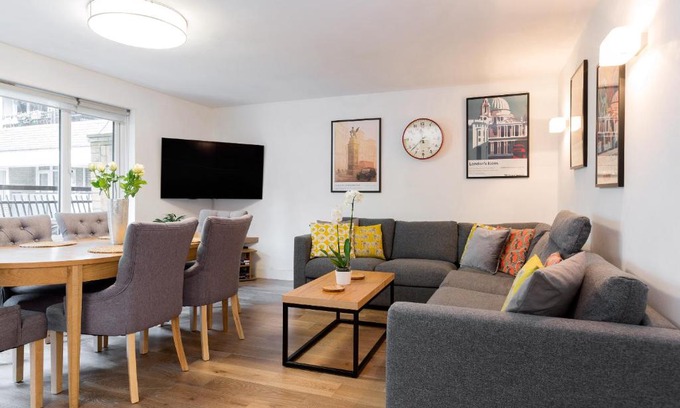 Covent Garden Apartamento | Spacious 3 bedroom apt in Covent Garden