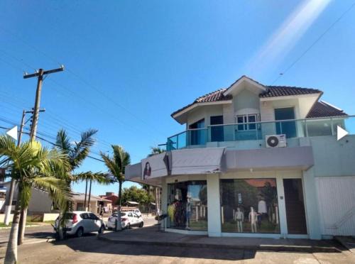 Arroio do Sal Casa | Spacious 3-bedroom house - 1 block from the beach