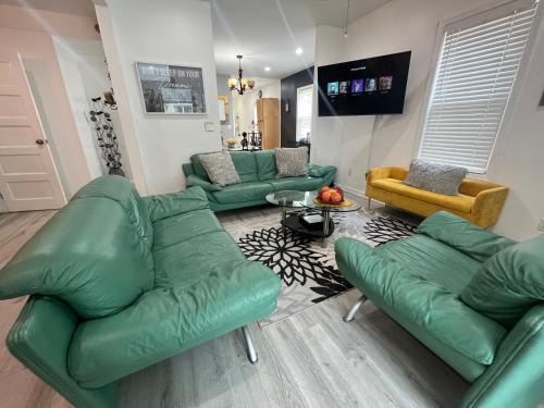 North Bergen Apartamento | Spacious 3 bedroom close to NYC