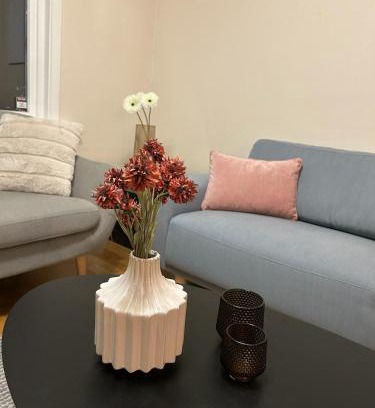 Arstad Apartamento | Spacious 3 Bedroom Townhouse