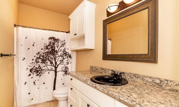 Fayetteville Casa | Spacious 3 Bedroom Gem with Lighted Patio