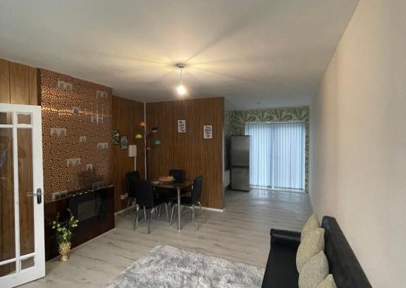 Wolverhampton Casa | Spacious 3-BR house perfect for Weekend getaway