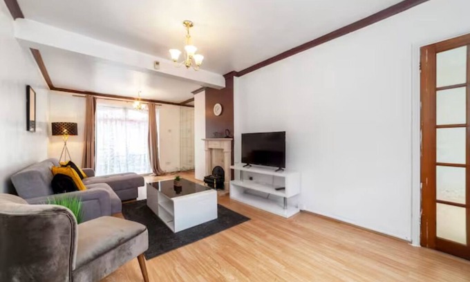 Woolwich Riverside Apartamento | Spacious 3 BR House w/Private Garden, Woolwich