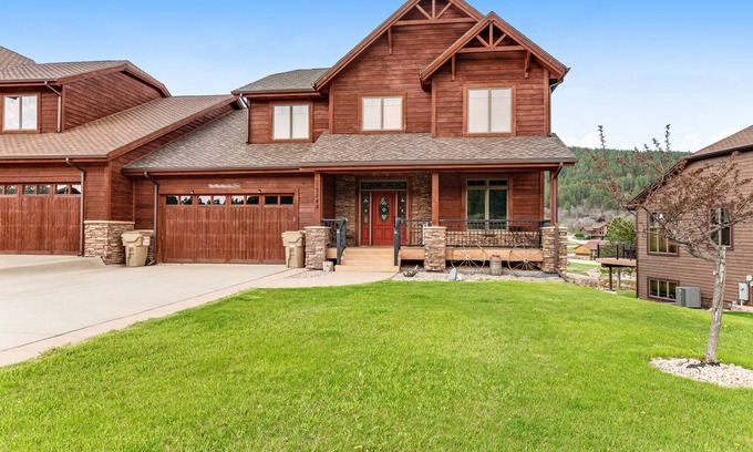 Sturgis Casa | Spacious 3-story home w/private hot tub, pool table, firepit, electric fireplace