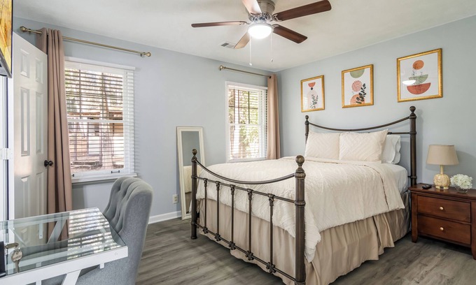Covington Casa | Spacious 30+ Day Retreat – Perfect for Families & Professionals in Transition