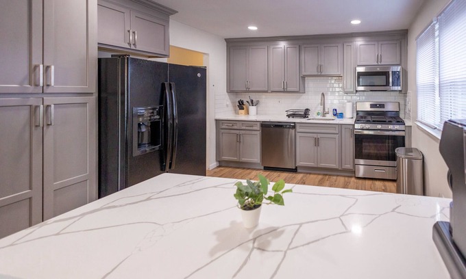 South Orange Casa | Spacious 3b/2ba Near Train, Pets, Laundry, Parking