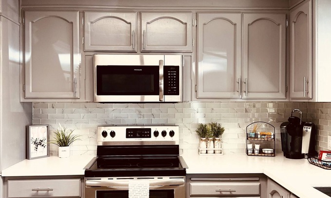 Citrus Heights Casa | Spacious 3bedroom: 70 inch 4K LED TV, Outdoor Firepit