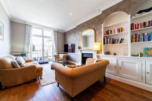 Thamesfield Apartamento | Spacious 3BR 2BH Apt with Garden in West Putney