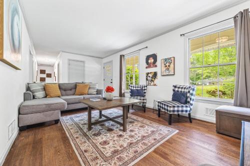East Point Casa | Spacious 3BR Home - Near AIRPT & 15m to DT ATL