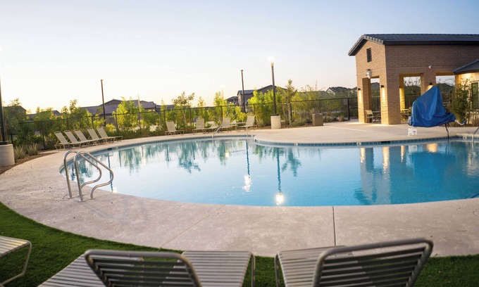 Tucson Casa | Modern 3BR Tucson Home - Pools, Playgrounds, AC in a Quiet Neighborhood