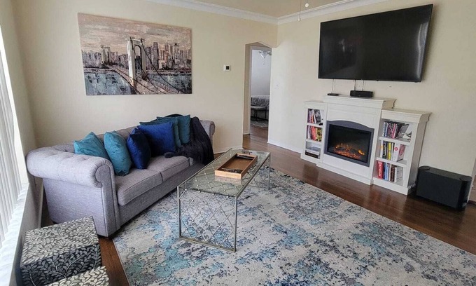 Disston Heights Casa | Spacious 3BR St. Pete Stay: Game Room + Yard
