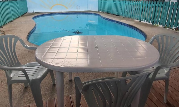 Suva Apartamento | Spacious 4-bdrm fully self-contained WIFI, Parking