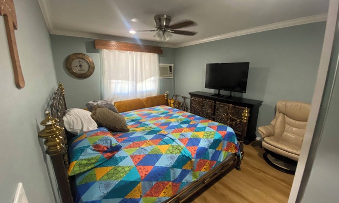 Elmont Casa | Spacious 4 bed & 2 bath House Near UBS Arena, JFK, and NYC
