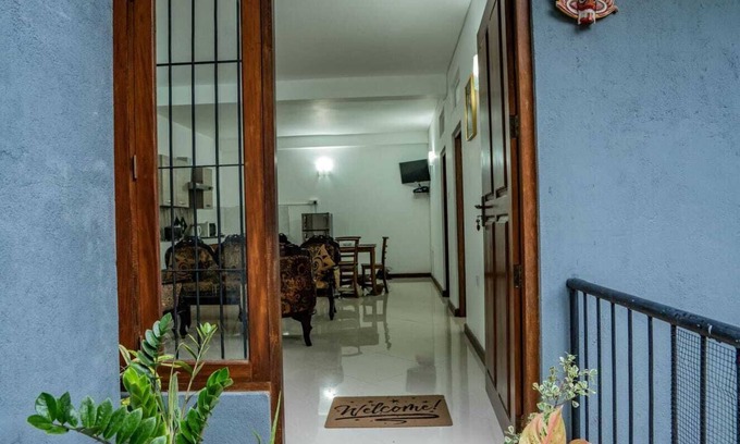Katugastota Apartamento | Spacious 4-bed Apartment in Katugastota