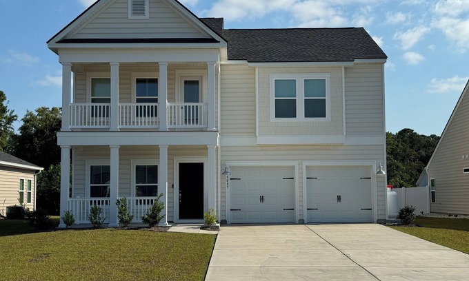 Sunset Beach Casa | Spacious 4-bedroom house in Carolina Shores/Calabash Beach Walk Community