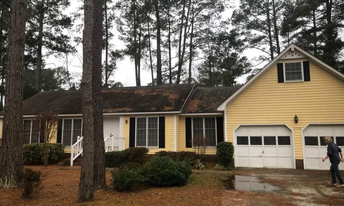 Seven Oaks Casa | Spacious 4 bedroom, 2 1/2 car garage. St. Andrews
