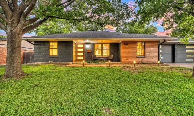 Coronado Hills Casa | Spacious 4-Bedroom Austin Home with Patio, BBQ, & Great Location Near Mueller and North Loop