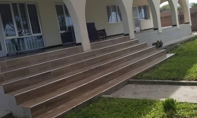Southern Region Casa | Spacious 4-bedroom beach house with WiFi, AC in beautiful Monkey Bay