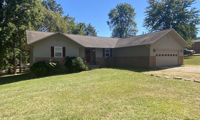 Harrison Casa | Spacious 4 Bedroom Home near Buffalo River and Scenic Hwy 7 Motorcycle Route