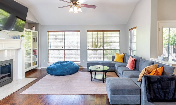 Cedar Park Casa | Spacious 4-bedroom Home Away from Home at Avery Ranch!