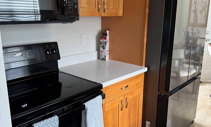 Everett Casa | Spacious 4-bedroom house in amazing Everett with WiFi