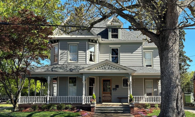 Wilson Casa | Spacious 4-bedroom house in charming Wilson with AC, WiFi