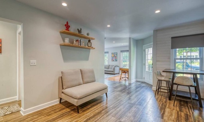 Lower Burns Park Apartamento | Spacious 4-Bedroom Near Downtown and UM Stadium