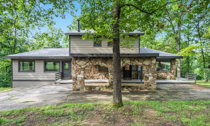 Cape Fair Casa | Spacious 4-bedroom Retreat on Table Rock Lake. Darts, Air Hockey, and More!