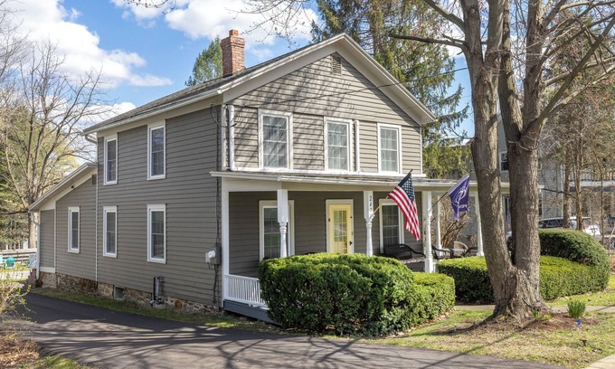 Town of Jerusalem Casa | Spacious 4-bedroom vacation home steps to Keuka Lake