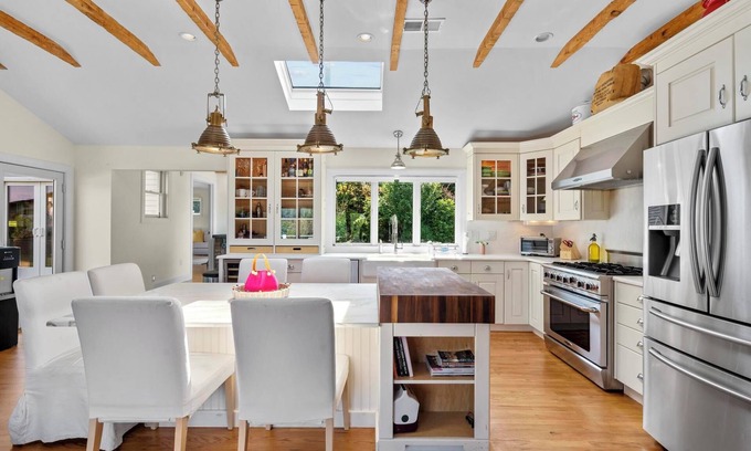 New Fairfield Casa | Spacious 4-BR house in lake community with beach access and swim-in-place spa.