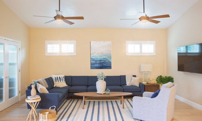 Ozona Casa | Family-Friendly 4 BR/3BA w/Golf Cart, Near Dunedin, Clearwater, & Tarpon Springs