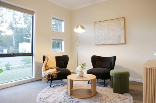 Doolandella Casa | Spacious 4BR Family Home in Doolandella