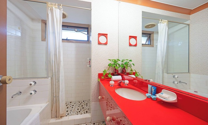Turramurra Casa | Spacious 4BR Home Quiet Street Great Location