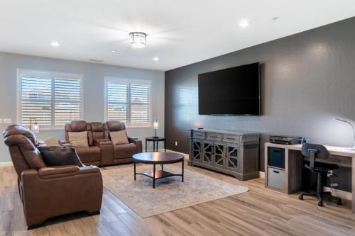 Hanford Apartamento | Spacious 4BR Home With BBQ, Near Sequoia & Fresno