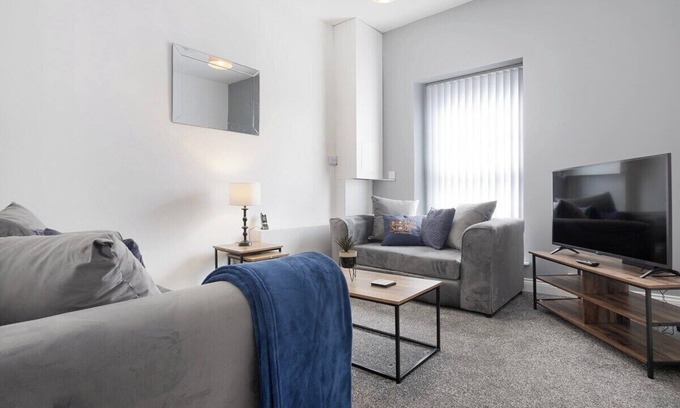 Stockton-on-Tees Apartamento | Spacious 5-Bed Flat in Stockton, Sleeps 9