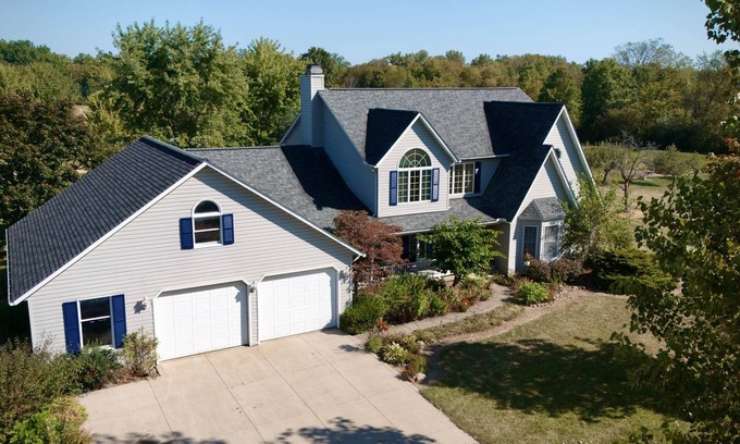 LaGrange Casa | Spacious 5 bedroom 16+ guests on 14 acres with fishing