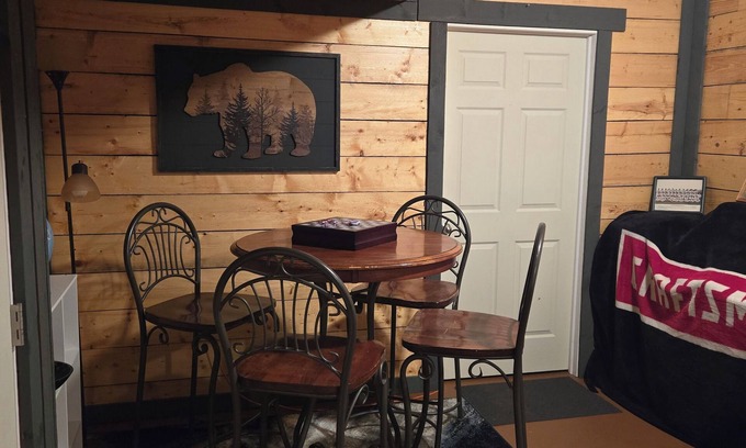 Bellefonte Casa | Spacious 5-bedroom house in delightful Bellefonte with AC, WiFi