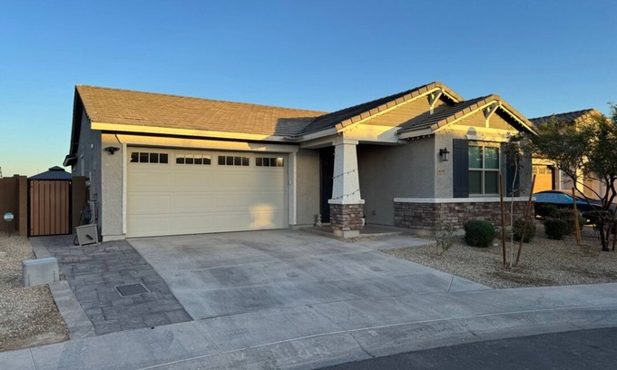 Estrella Village Casa | Spacious 5-bedroom house in welcoming Tolleson Az!!!