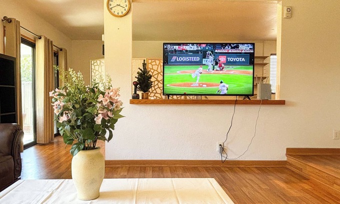 Berryessa Casa | Spacious 5BR San Jose Home w/ Fast WiFi & Near Tech HQs