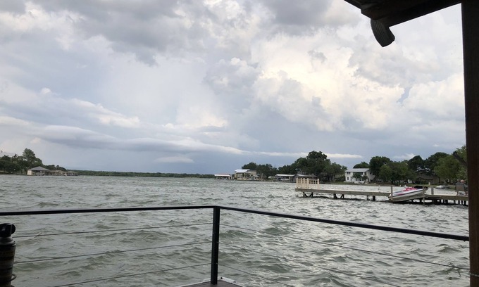 Granite Shoals Casa | Spacious 6-bedroom house on Lake LB J