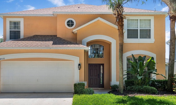 Sunset Lakes Casa | Spacious 7-Bedroom Pool Home with Game Room-8510PHD