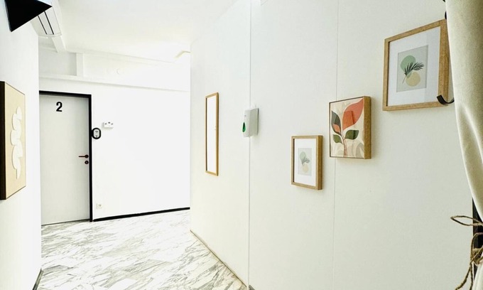 Meidling Apartamento | Spacious 7BR Apartment Prime Location