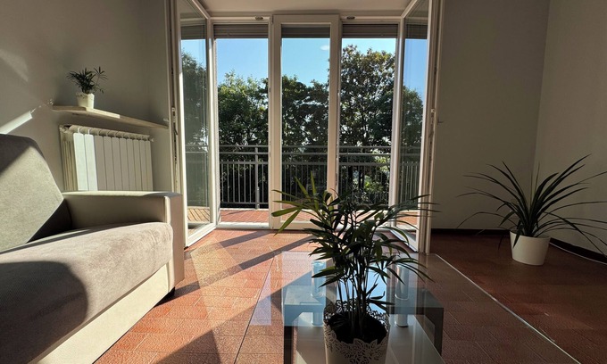 Brovello-Carpugnino Apartamento | Spacious and bright 3 and a half apartment with parking space, Wi-fi and wonderful balcony
