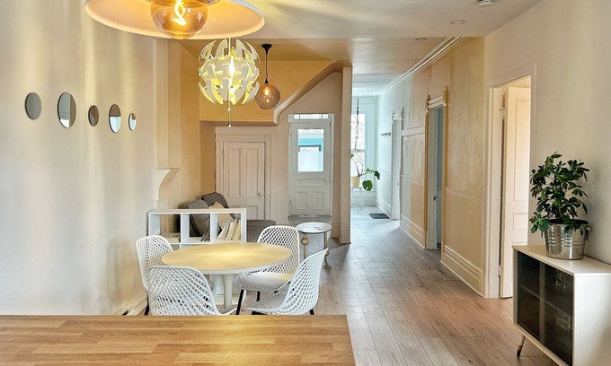 Viauville Apartamento | Spacious and calm appartement all incuded with a full kitchen.