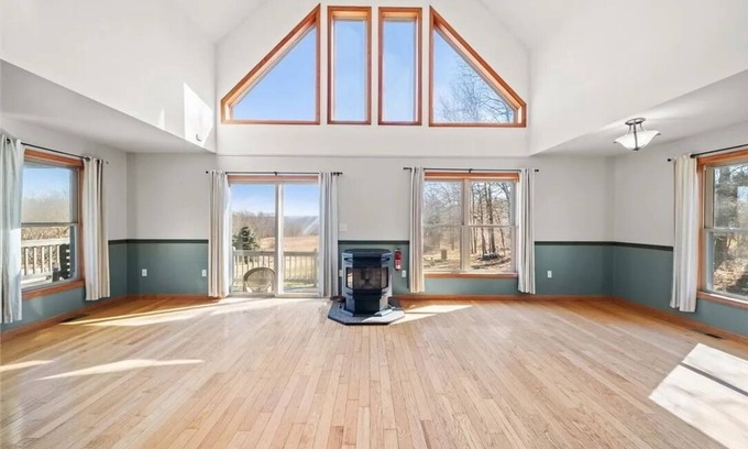 Newfield Casa | Spacious and Charming Farm Home on 40+ Acres Among Forest Wildlife