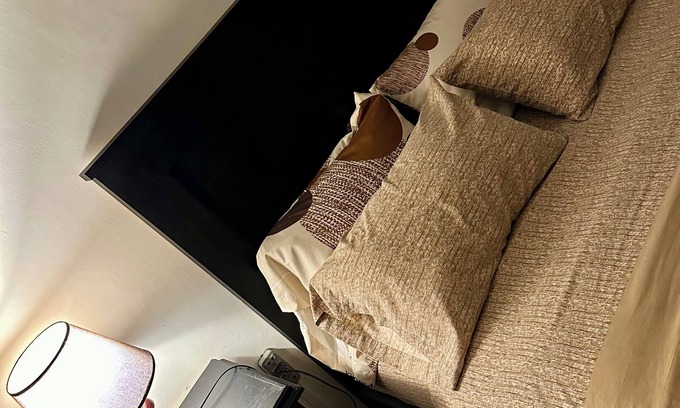 Cochabamba Casa | Habitación amplia y confortable en el mismo centro de la ciudad