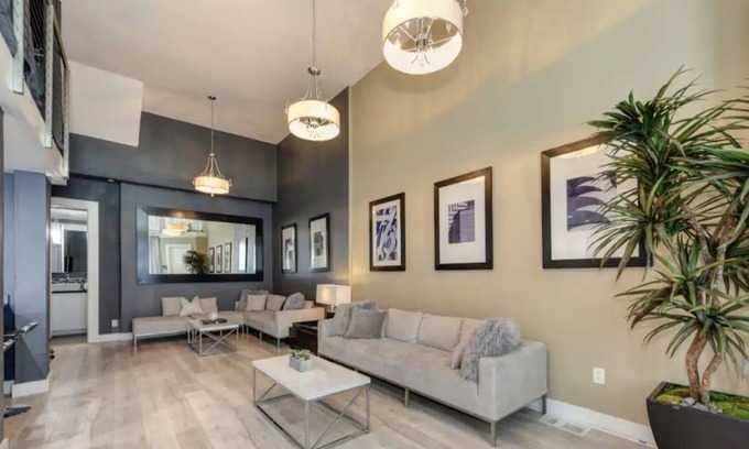 Russian Hill Condominio | Spacious and Gorgeous, Nob Hill Property