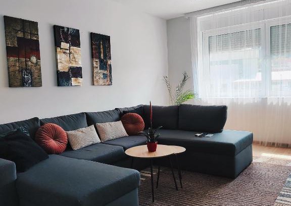 Konjic Apartamento | Spacious and Modern Apartment in Town Center